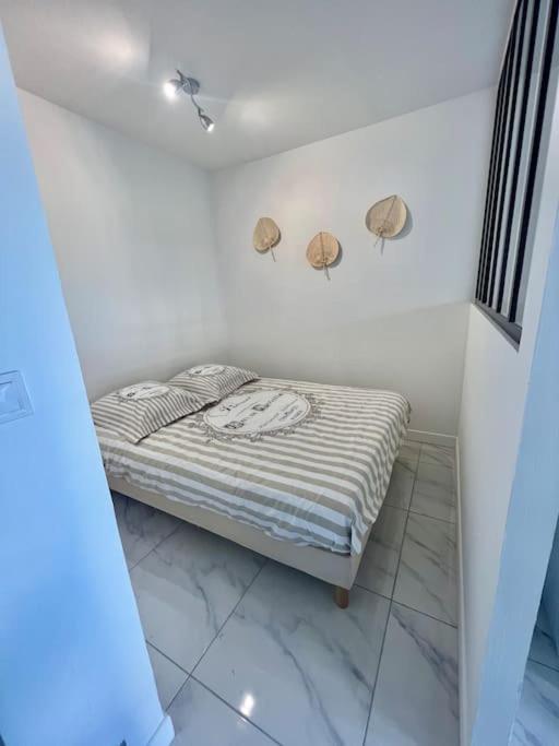 Studio 4 Couchages A 12 Min De La Plage A Pied Avec Wifi, Le Parking Est En Option Αντίμπ Εξωτερικό φωτογραφία